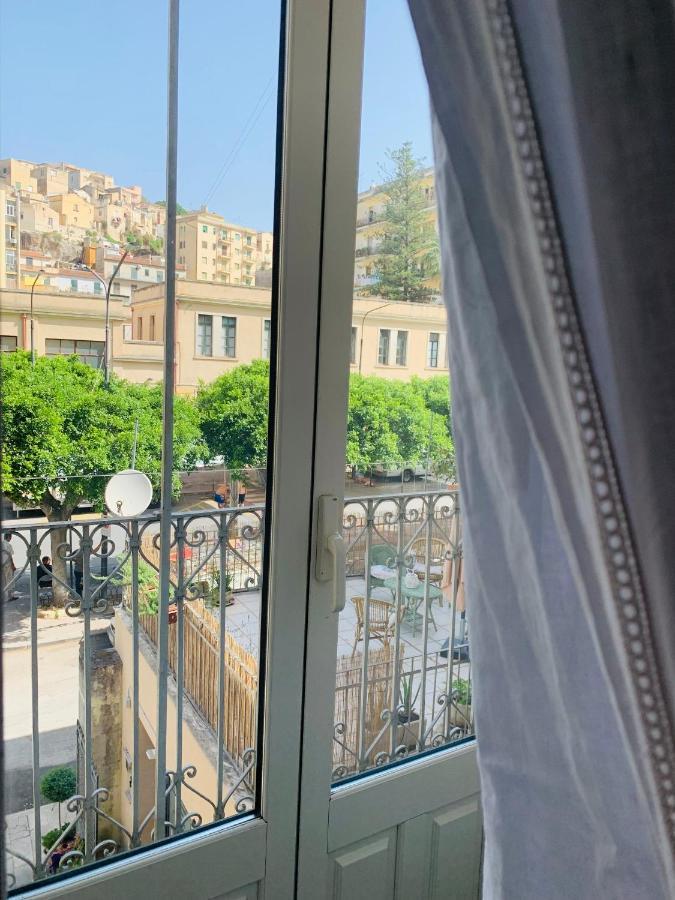 Casa Bellizzi Villa Modica Exteriör bild