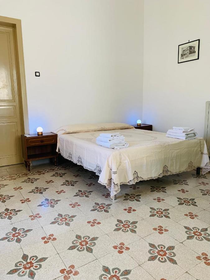 Casa Bellizzi Villa Modica Exteriör bild