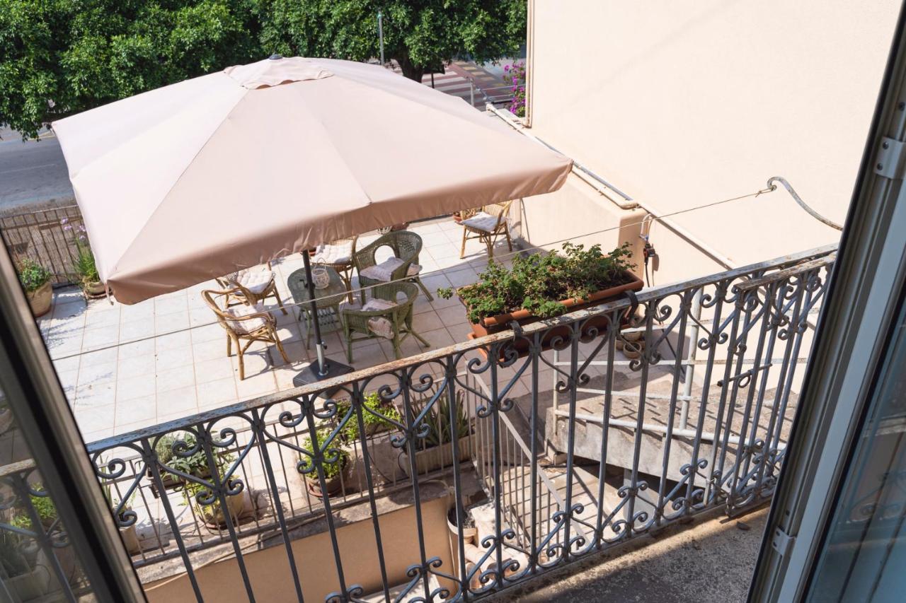 Casa Bellizzi Villa Modica Exteriör bild